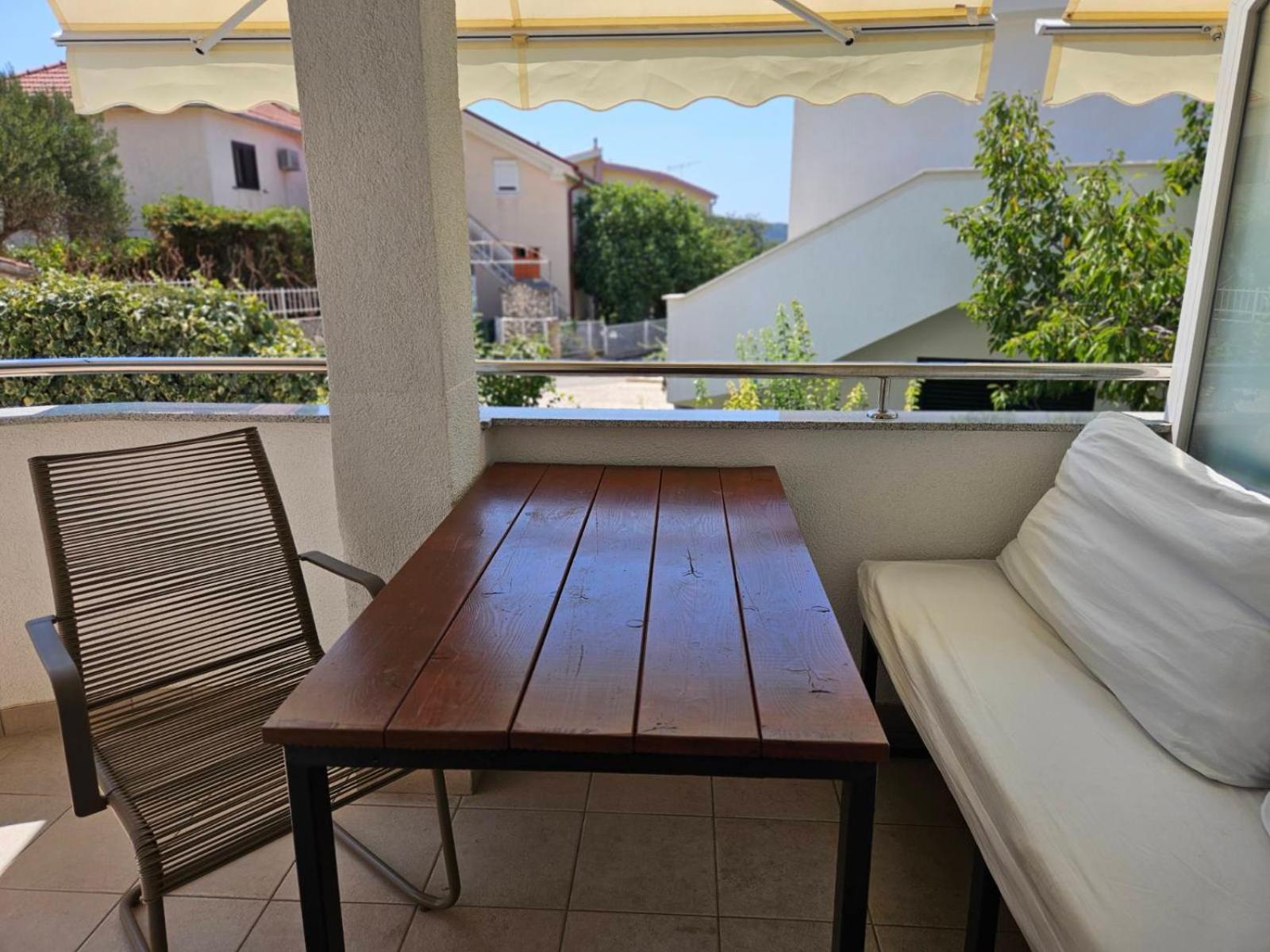 Charming Seaside Apartments Noa & Jakov, Zaboric Sibenik Exterior photo
